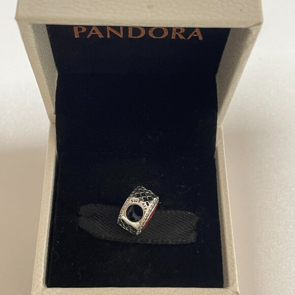 Pandora Disney Animal Exclusive Charm - Picture 5 of 5